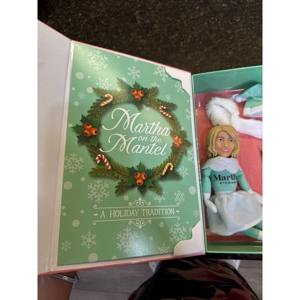 Culturefly Martha in the Mantel NIB - Picture 7 of 7